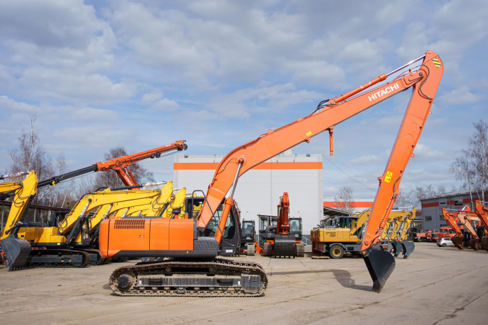 Экскаватор со сверхдлинным рабочим оборудованием Hitachi ZX200 LC 5G SLF