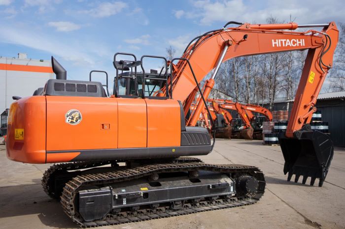 Экскаватор Hitachi ZX210-6A