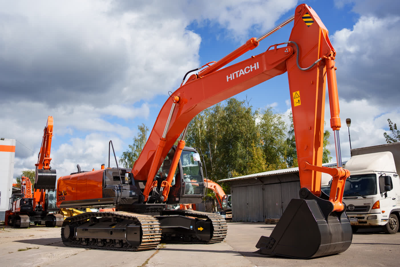 Экскаватор Hitachi ZX330 5G