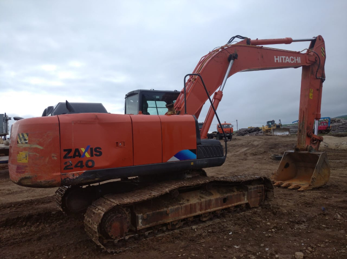 ZX240-5A