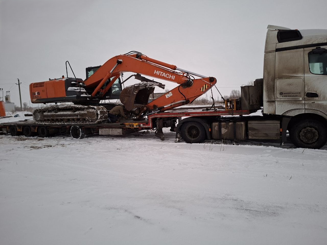 Экскаватор Hitachi ZX240 5G