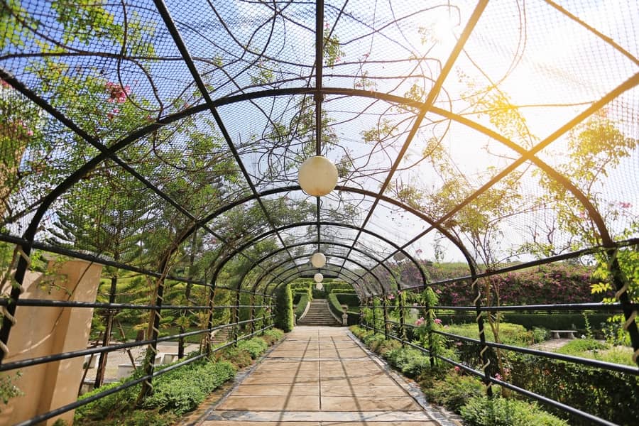 Прокатка дуг для навеса